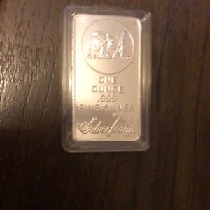1 ounce Silver Bar. Brand new